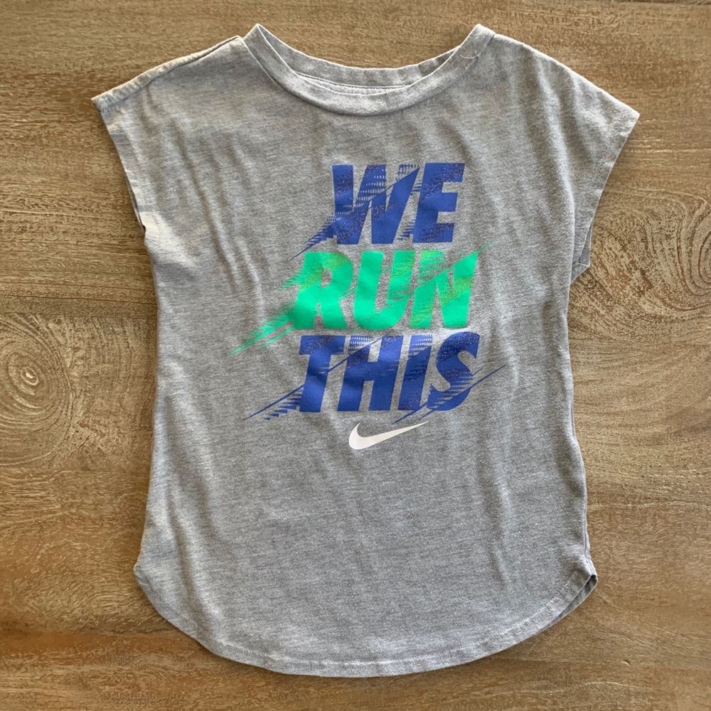 Girls Nike Tee